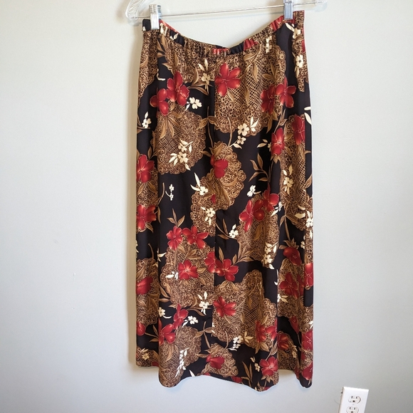 Kathie Lee Collection Vintage Floral Printed Midi Skirt, size 12 - Picture 4 of 6